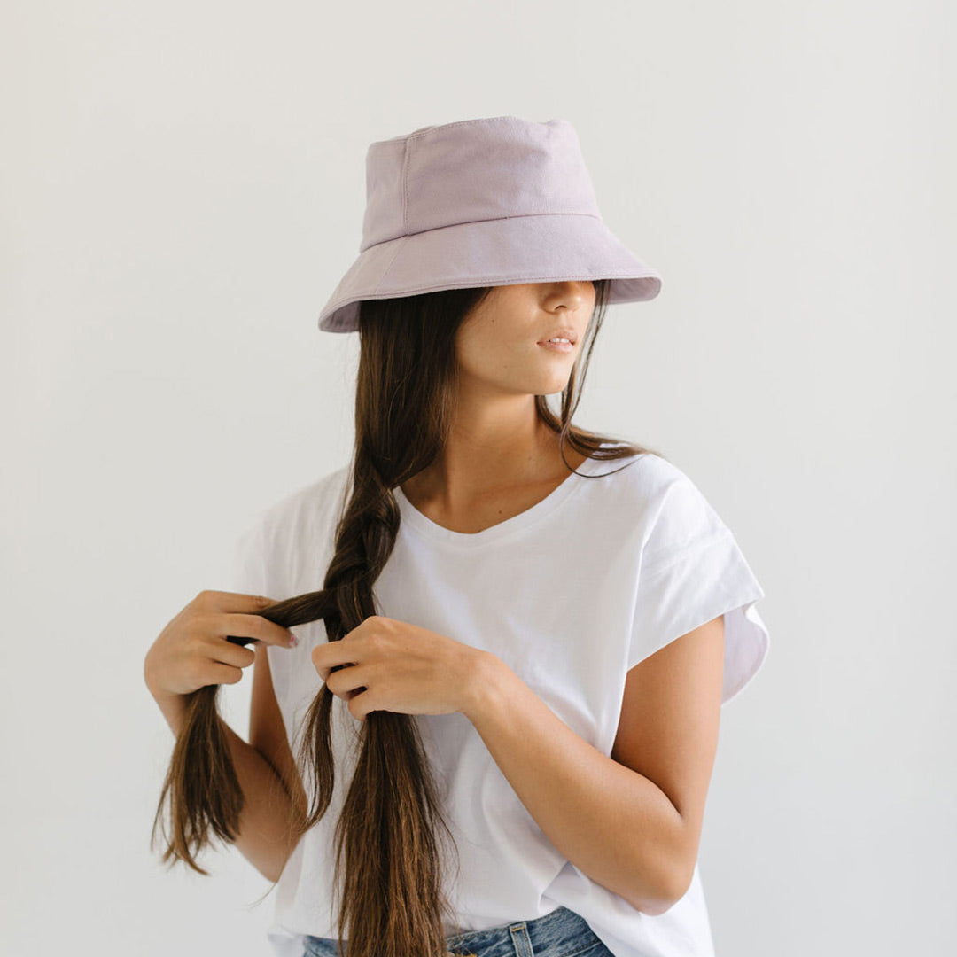 Bucket hat girl outfits online