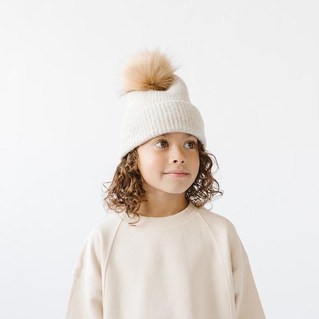 Kids' cream pom-pom beanie – Beanie Up