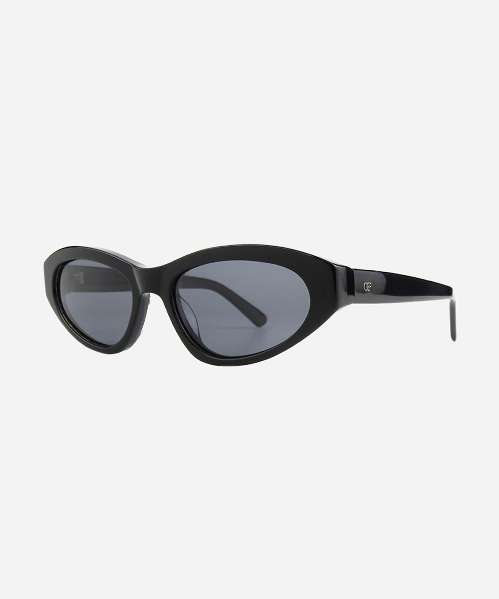 Gigi Pip sunglasses for women - Demi Cat-eye Sunglasses - trendy cat-eye style women's sunglasses with acetate frames with protective polarized lenses [black]