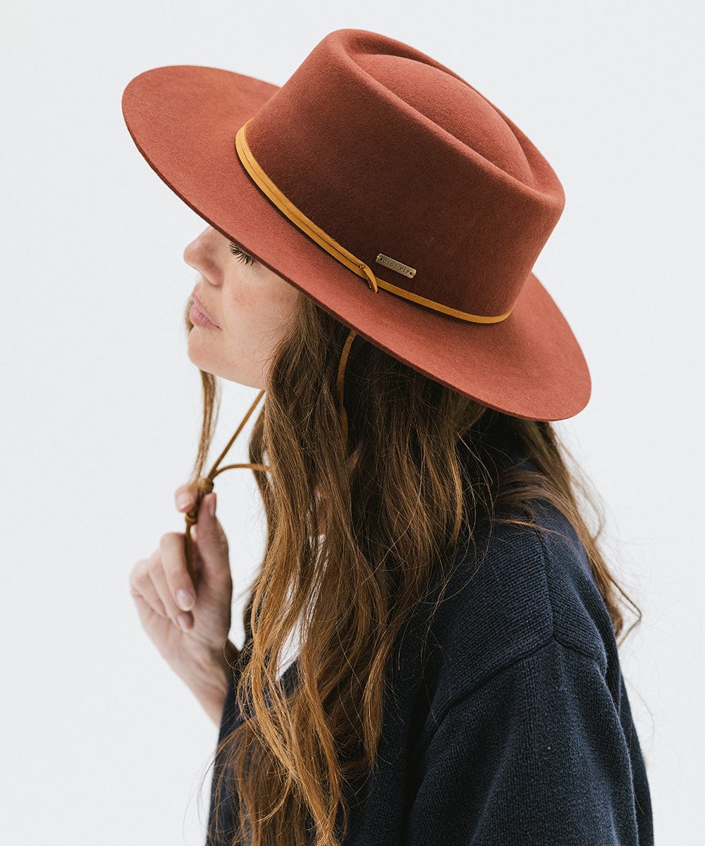 Gigi Pip felt hats for women - Wren Flat Brim Telescope - telescope crown with a stiff, flat brim and features an adjustable leather chinstrap [rusty red]