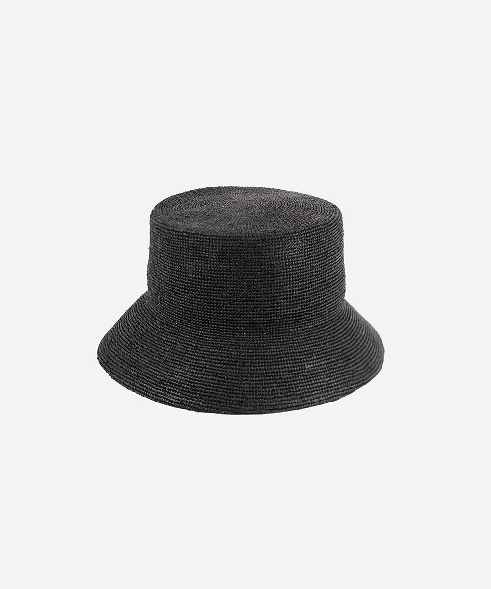 Gigi Pip bucket hats for women - Lana Straw Bucket Hat - 100% raffia straw packable friendly straw bucket hat with a gold gp pin on the back [black]