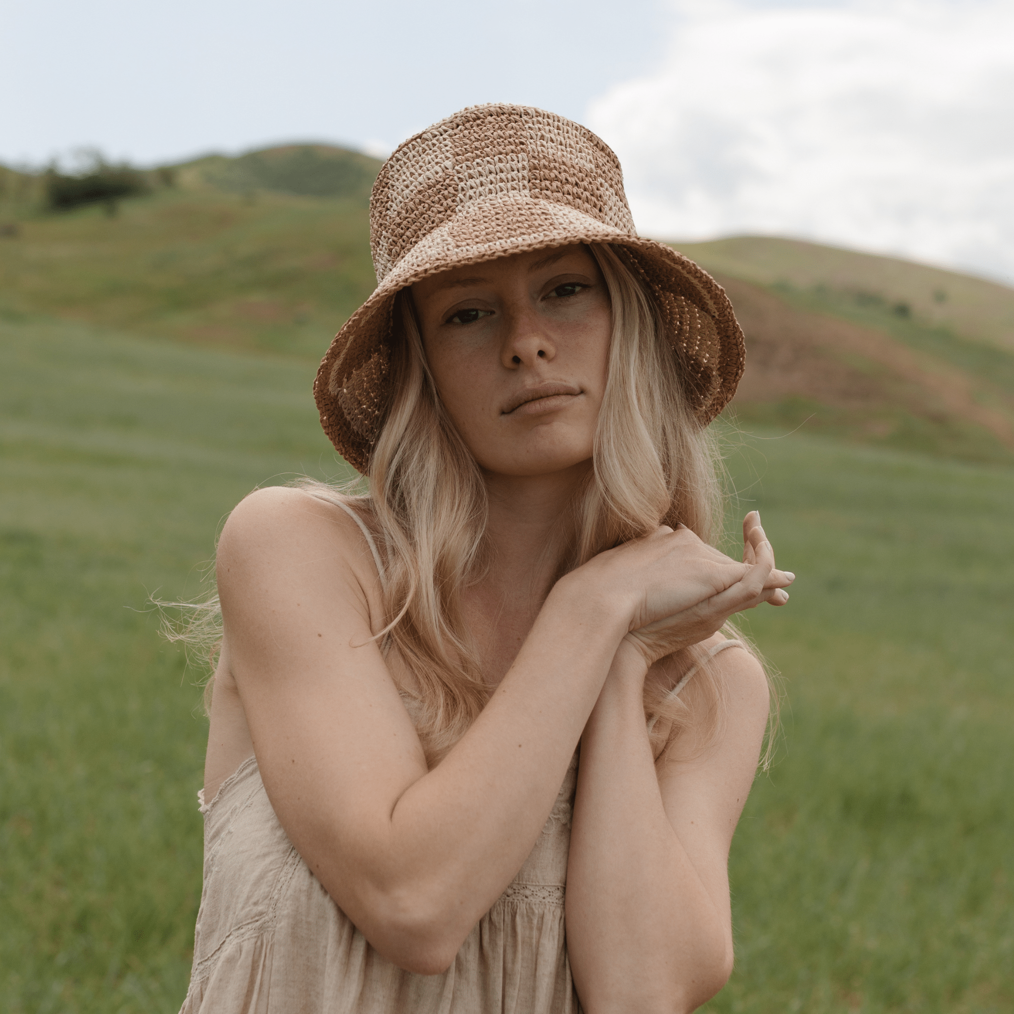 Women's Checkered Bucket Hat