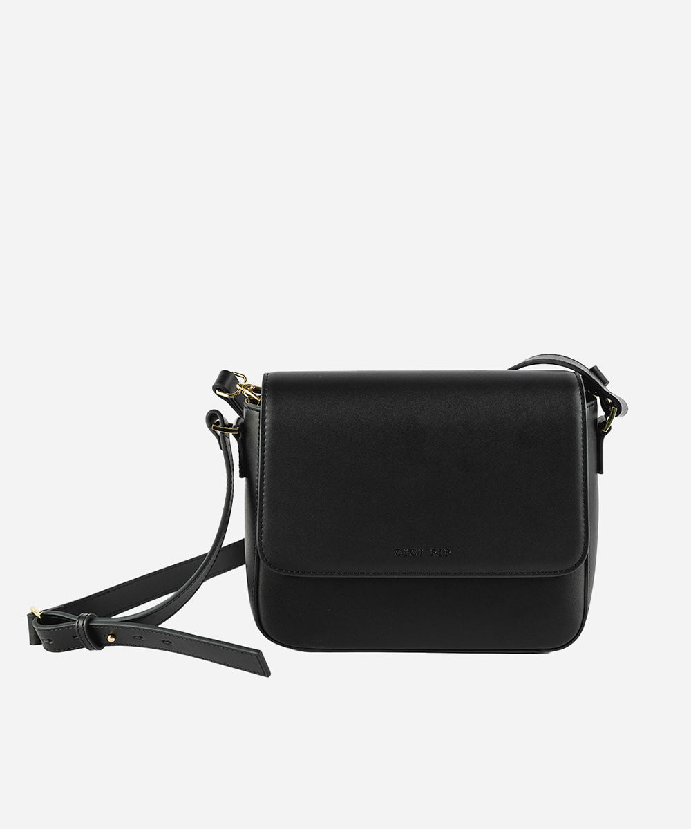 Gigi Pip luxury everyday bags for women - Rhys Crossbody Bag - 100% genuine leather everyday crossbody bag featuring gigi pip embossed + gold plated metal hardware [black]