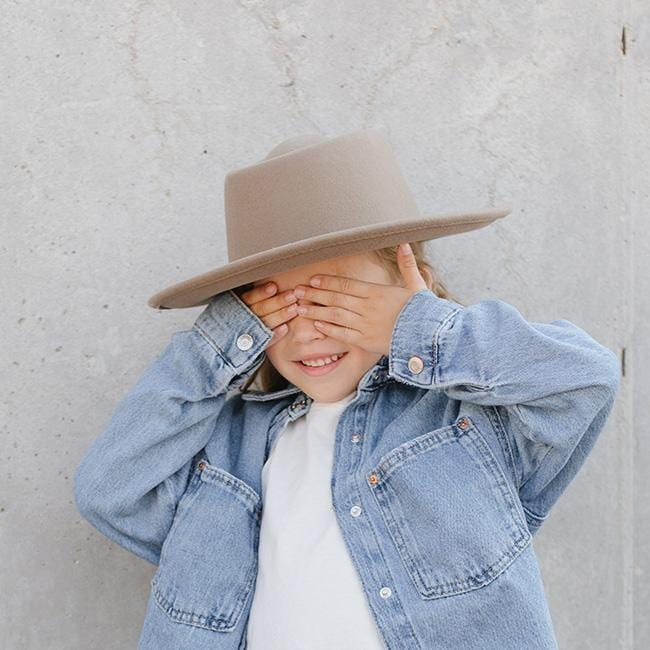 Gigi Pip felt felt hats for kids - Ginger Kids Gambler - indented oval crown with a stiff, upturned brim [taupe]